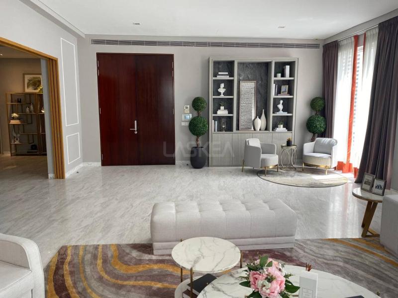 Nobleton Crest U-Thant KLCC | - Below Market Price Luxury Condo in U-Thant Ampang Hilir KLCC Kuala Lumpur. Duplex unit with Private Lift. Fully Renovated with move-in condition.