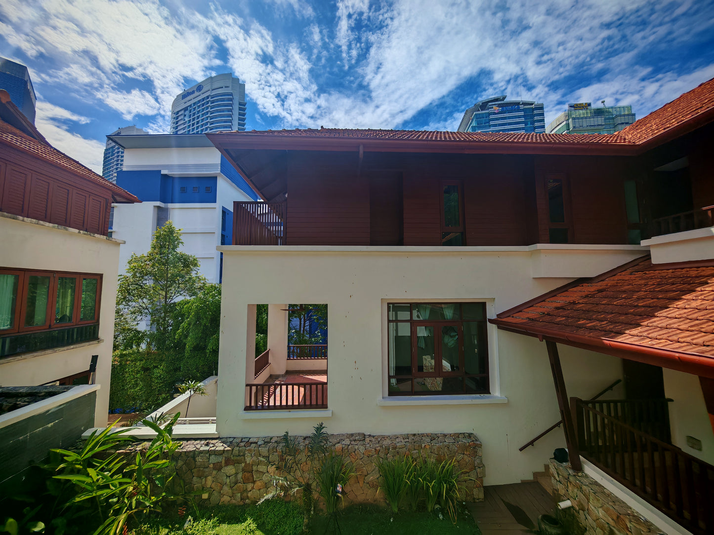 Luxury Bungalow Near KL Sentral & Mid Valley. Sri Bukit Persekutuan