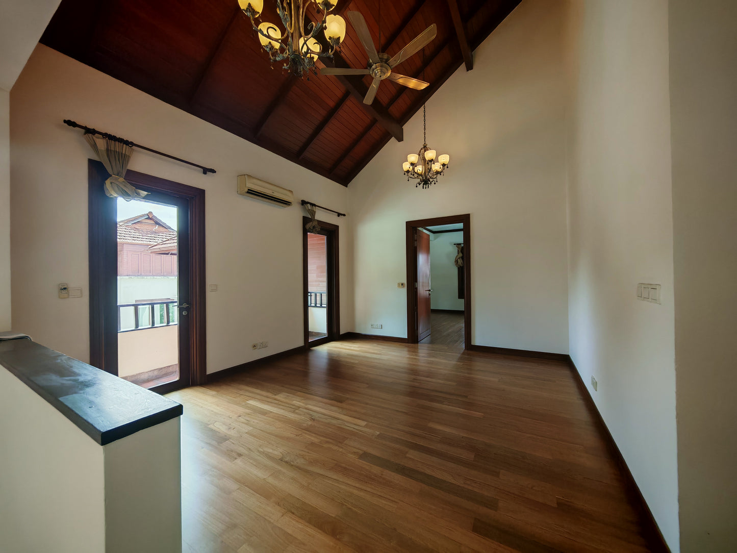 Luxury Bungalow Near KL Sentral & Mid Valley. Sri Bukit Persekutuan