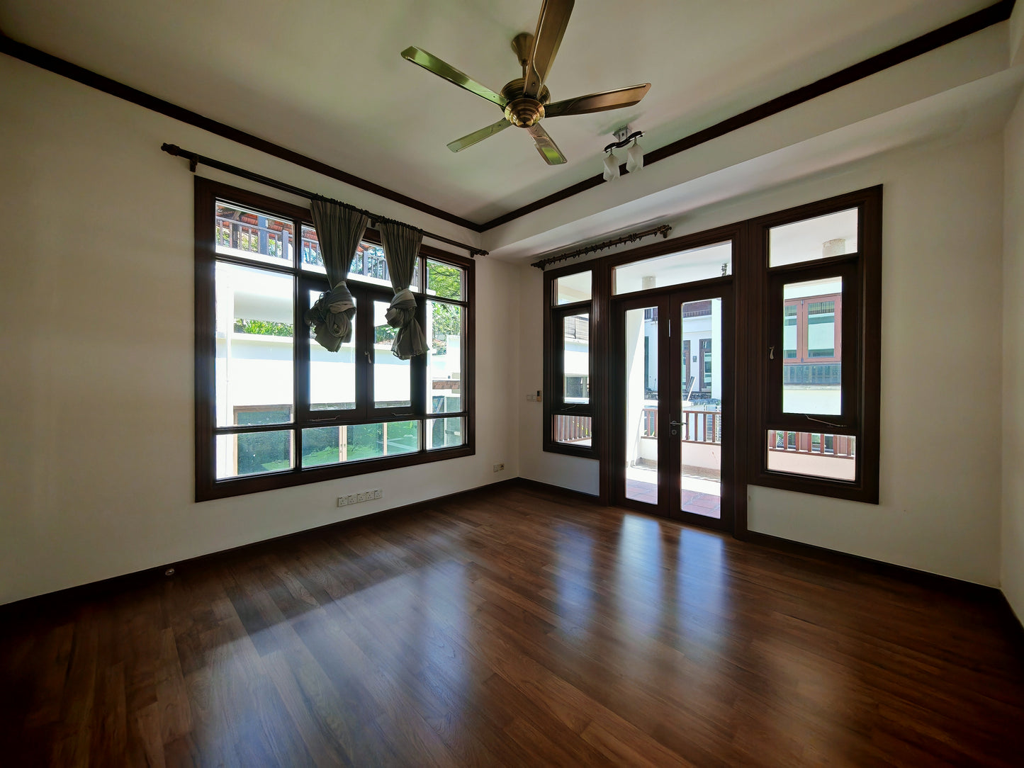 Luxury Bungalow Near KL Sentral & Mid Valley. Sri Bukit Persekutuan