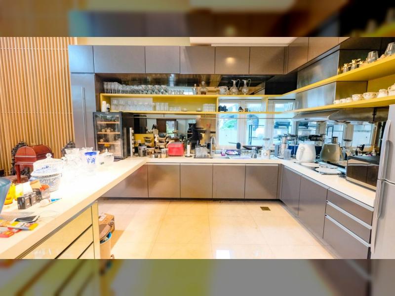 3.5 STOREY BUNGALOW - COUNTRY HEIGHTS DAMANSARA