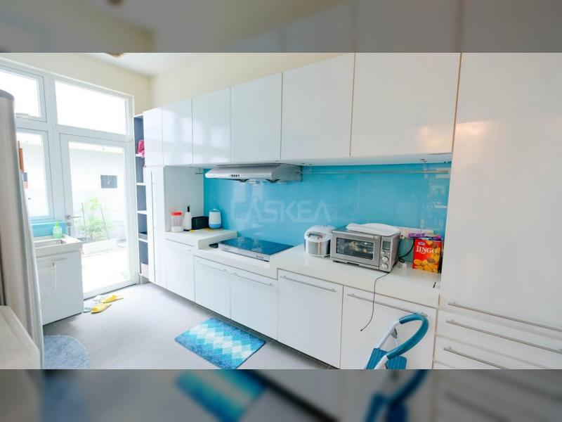 3.5 STOREY BUNGALOW - COUNTRY HEIGHTS DAMANSARA