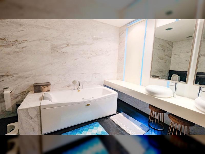 3.5 STOREY BUNGALOW - COUNTRY HEIGHTS DAMANSARA