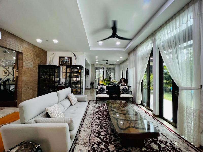 Luxurious Corner Bungalow in the Heart of Bukit Tunku (Kenny Hills)