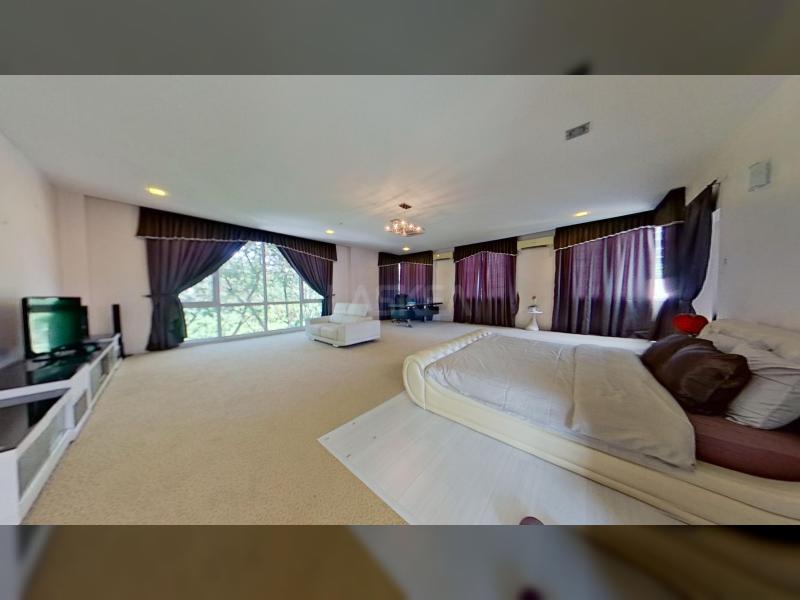 Luxurious 4-Storey Bungalow in Jalan Batai Barat, Bukit Damansara