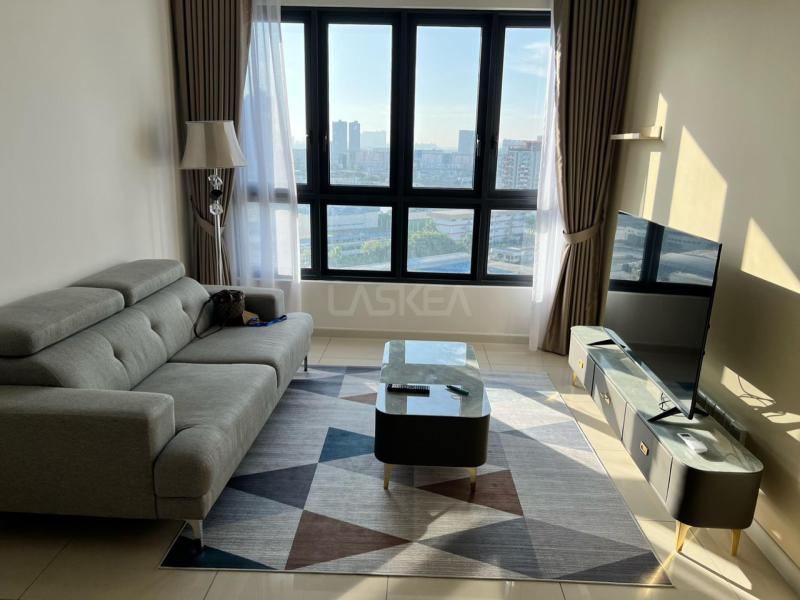 Sunway Serene - Tastefully Renovated and Furnished, Lake Facing below market price