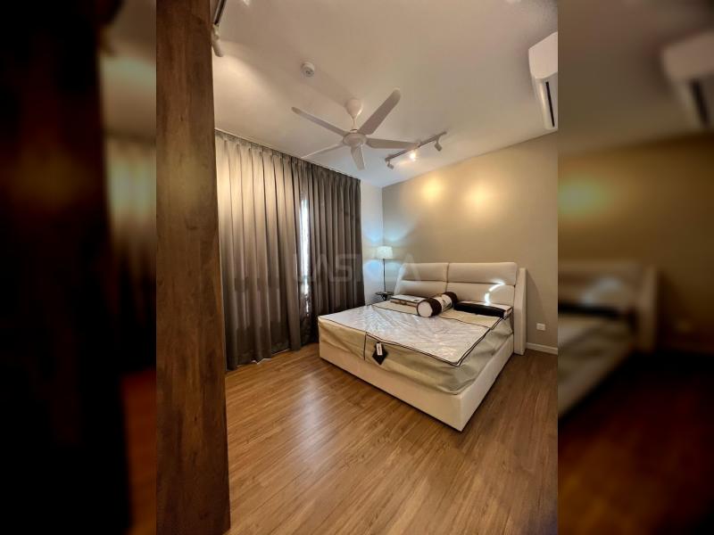 Sunway Serene - Tastefully Renovated and Furnished, Lake Facing below market price