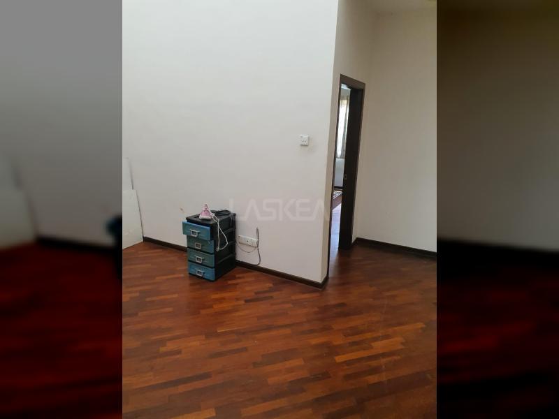 USJ 1 - Below Market Price Well Maintained 2 Storey Terrace , 23 x 82