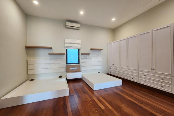 Seputeh Heights - 4 Storey Link Villa, Seputeh Kuala Lumpur. Below Market Price, Tastefully Renovated