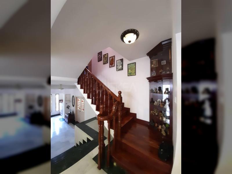Bukit Bandaraya, Bangsar Kuala Lumpur Spacious Renovated 2.5 Storey Well Kept Bungalow with 5+1 Rooms 5 Bathrooms Freehold RM4.2 Million Neg