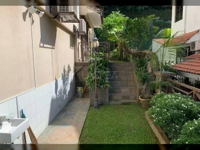 Bukit Bandaraya, Bangsar Kuala Lumpur Spacious Renovated 2.5 Storey Well Kept Bungalow with 5+1 Rooms 5 Bathrooms Freehold RM4.2 Million Neg