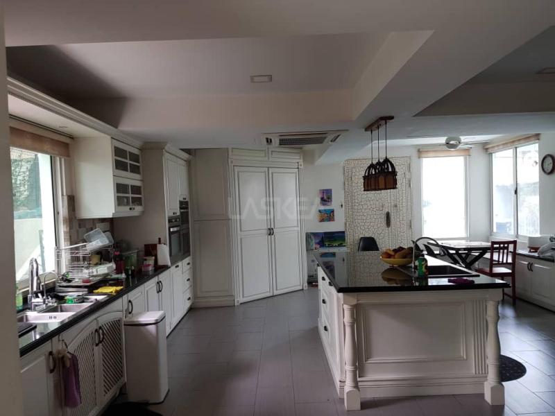 Bangsar, Bukit Bandaraya Juala Lumpur 2.5 Storey Renovated Bungalow Land Area 7,700sf Bu 7,100sf 7 Rooms 6 Baths RM5.5 Million Neg