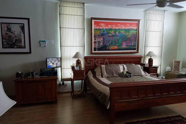 Bangsar, Bukit Bandaraya Juala Lumpur 2.5 Storey Renovated Bungalow Land Area 7,700sf Bu 7,100sf 7 Rooms 6 Baths RM5.5 Million Neg