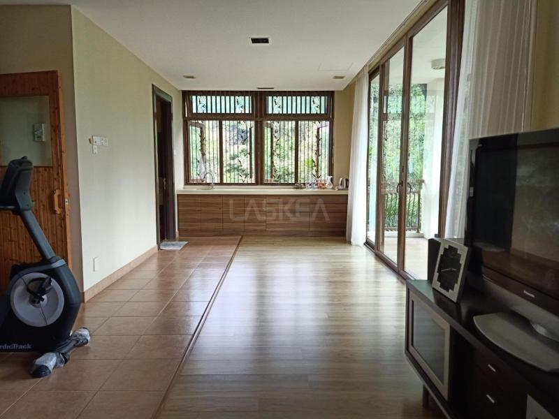 Facing Open Exclusive 3 Storey Bungalow The Peak Ampang For Sale