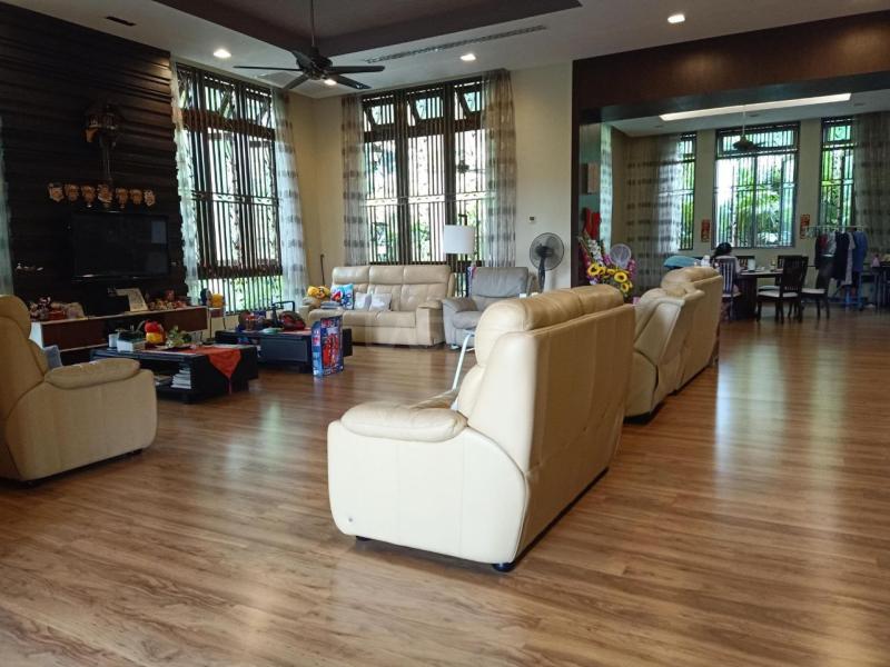 Facing Open Exclusive 3 Storey Bungalow The Peak Ampang For Sale