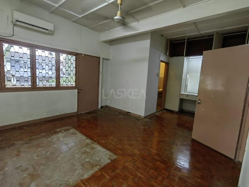 Hot Location, Facing North - 2 Storey Terrace Jalan Telawi, Bangsar Baru, Kuala Lumpur