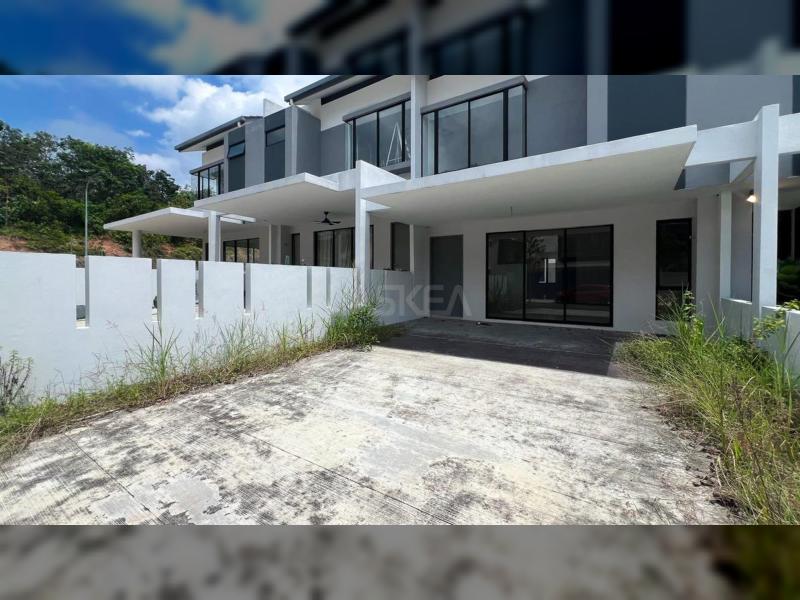 RESIDENSI LAMBAIAN DUA, KAJANG - WITH CLUBHOUSE FACILITIES