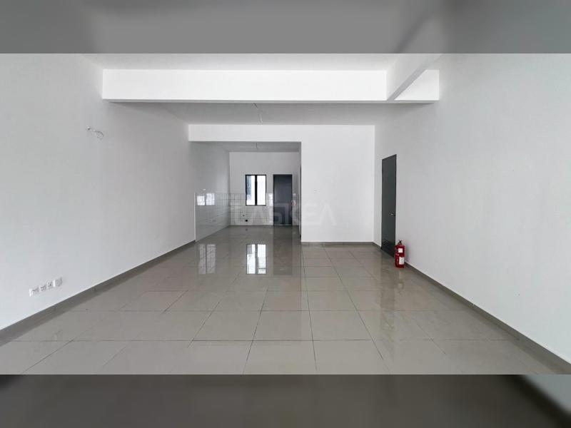 RESIDENSI LAMBAIAN DUA, KAJANG - WITH CLUBHOUSE FACILITIES