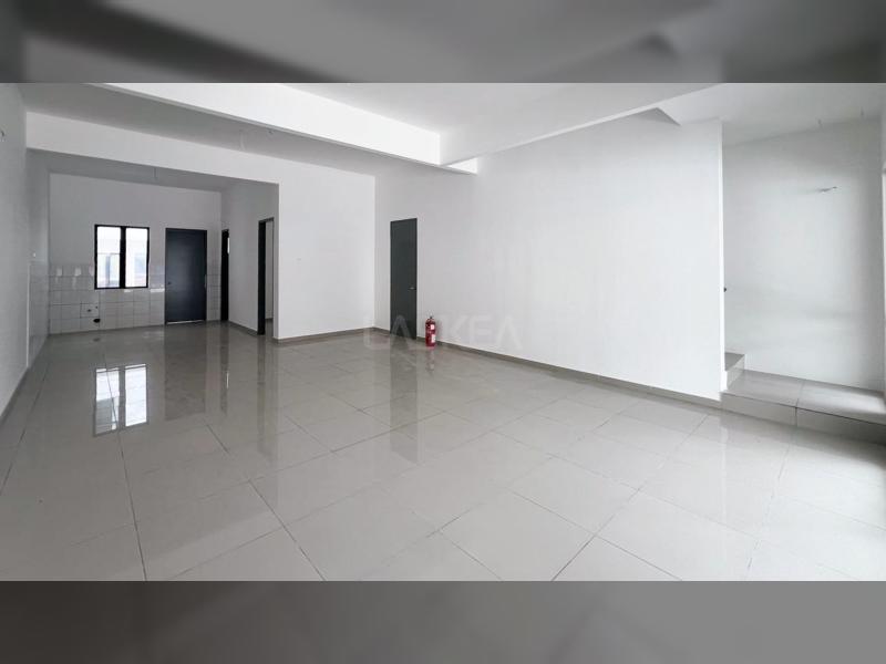 RESIDENSI LAMBAIAN DUA, KAJANG - WITH CLUBHOUSE FACILITIES