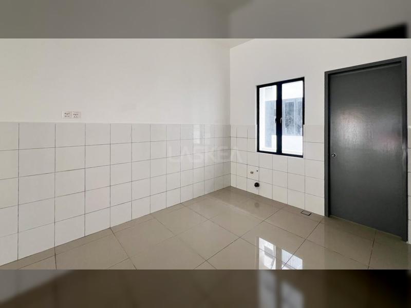 RESIDENSI LAMBAIAN DUA, KAJANG - WITH CLUBHOUSE FACILITIES