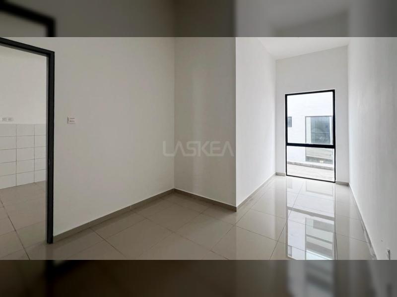 RESIDENSI LAMBAIAN DUA, KAJANG - WITH CLUBHOUSE FACILITIES