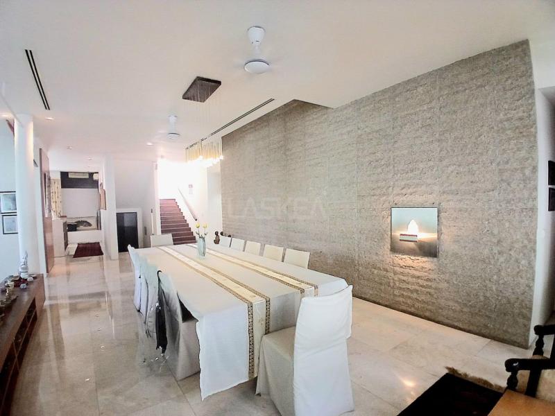 CORNER LOT 2.5 Storey Bungalow Jalan Tualang Bangsar, 59100 KL