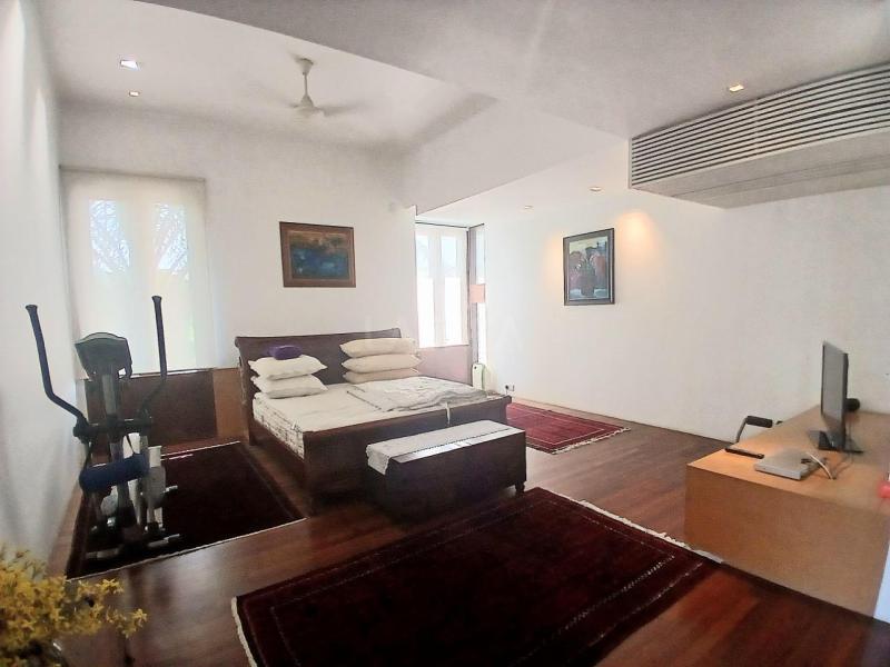 CORNER LOT 2.5 Storey Bungalow Jalan Tualang Bangsar, 59100 KL