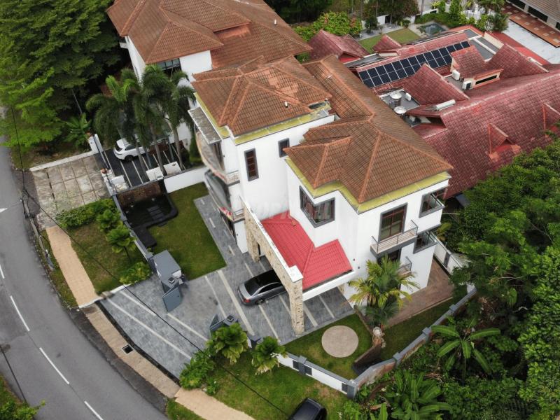 3.5 Storey Bungalow End Lot @ Taman Yarl OUG KL For Sale