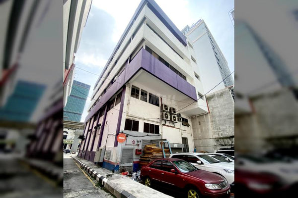 5 STOREY SHOP END LOT