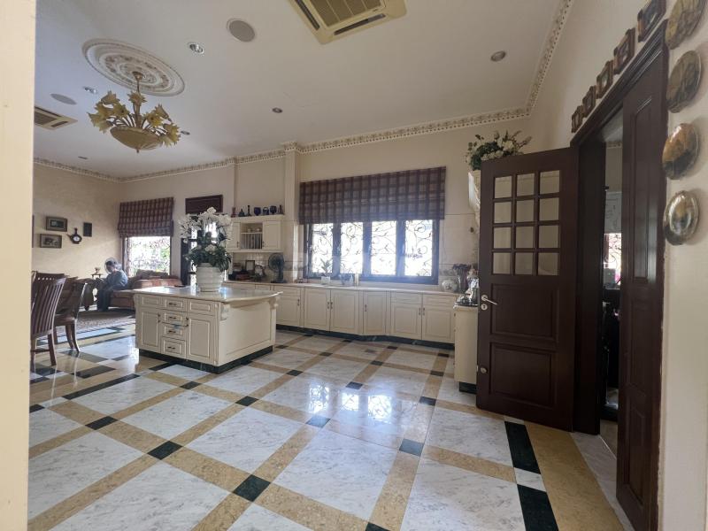 DOUBLE STOREY BUNGALOW HOUSE @ KEMENSAH HEIGHT FOR SALE