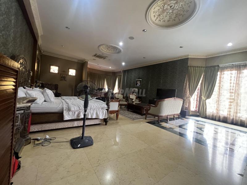 DOUBLE STOREY BUNGALOW HOUSE @ KEMENSAH HEIGHT FOR SALE