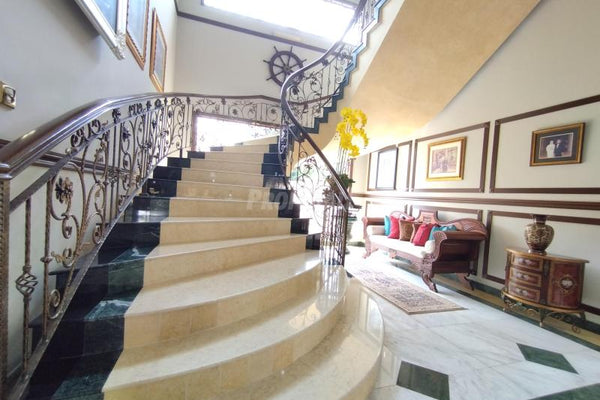 DOUBLE STOREY BUNGALOW HOUSE @ KEMENSAH HEIGHT FOR SALE