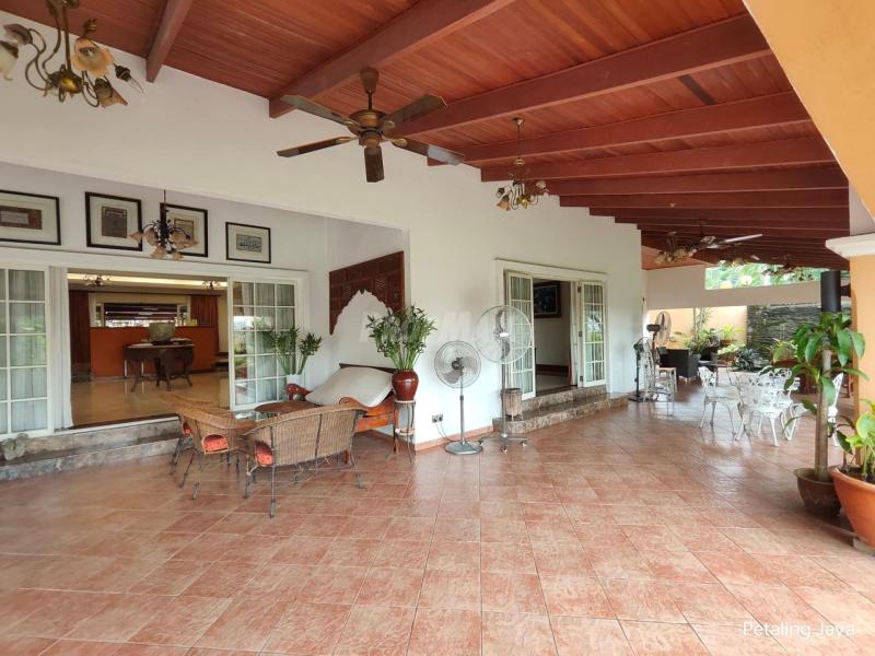 Freehold Bungalow with Huge Land Bukit Gasing, Petaling Jaya For Sale