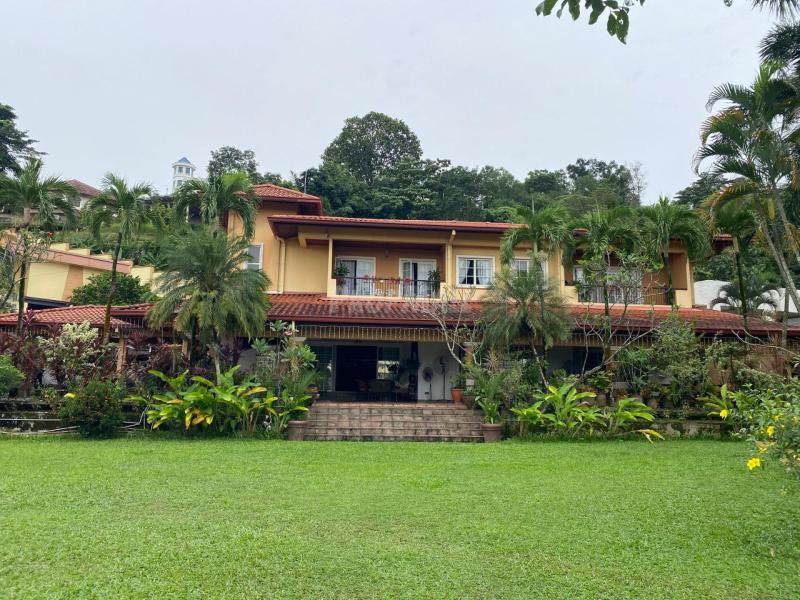 Freehold Bungalow with Huge Land Bukit Gasing, Petaling Jaya For Sale