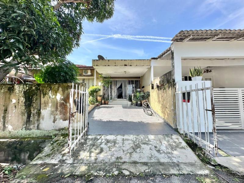 1-STOREY INTERMEDIATE LUCKY GARDEN @ BANGSAR FOR SALE !!!